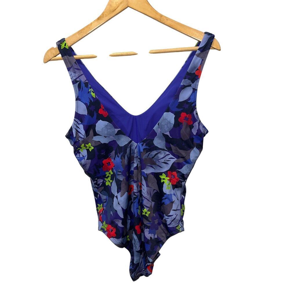 Athleta Women's Twilight Tropic V-Neck One Piece Swimsuit Size Medium - Picture 5 of 7